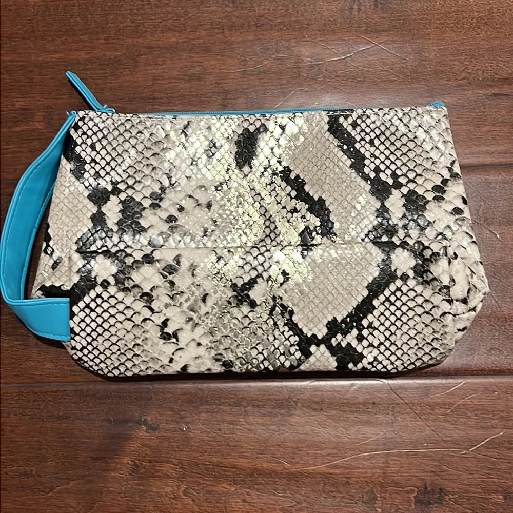 NEW Cosmetic Bag Snake Print Make Up Travel Pouch Gold Tan Print Blue Strap